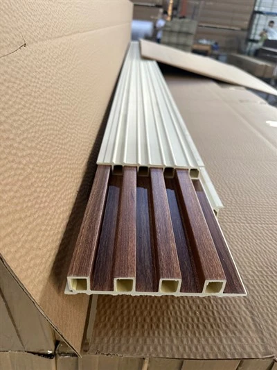 Tấm ốp tường WPC 160*24*2900mm